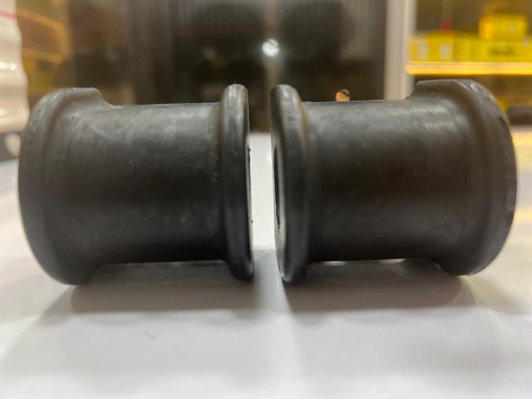 لاستیک چاکدار ام وی ام x33و x60